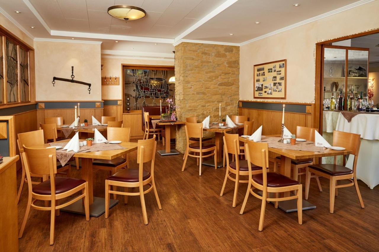 Hotel-Restaurant Maas Lutzerath Eksteriør billede